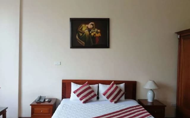 Clover Hotel - photo 3