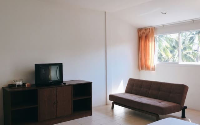 Rawai Guesthouse - photo 2