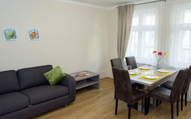 Limes Apartments - photo 2