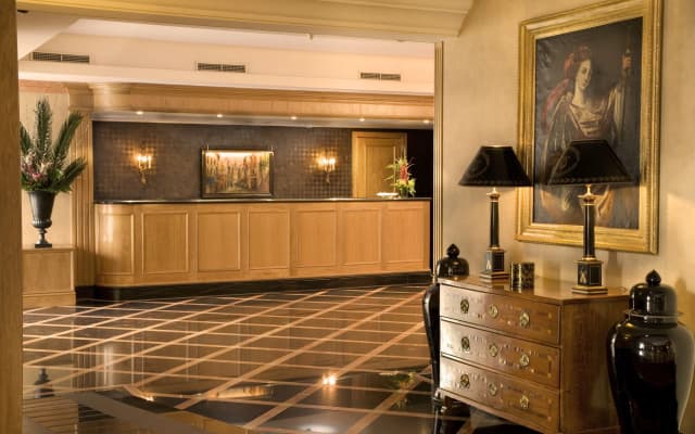 Hotel Real Palacio - photo 2