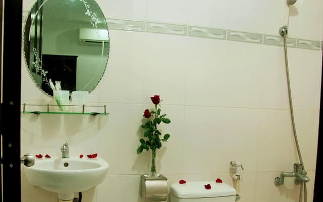 Queen Hotel Tran Phu - photo 5
