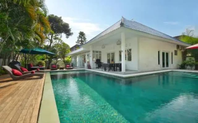 Seminyak Design Villa Bella - photo 2
