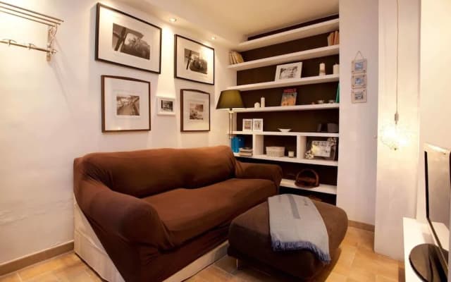 Colosseum Secret Apartment - photo 5
