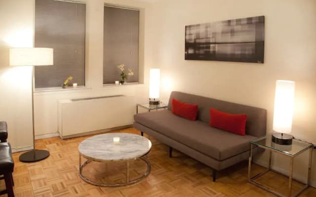 The Residences at 51st Street - photo 3