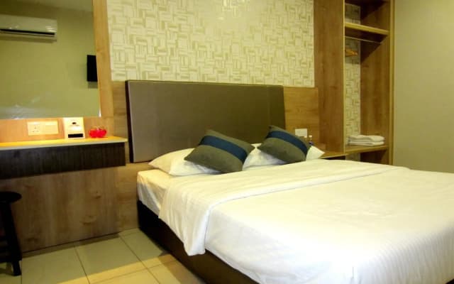 RG Grand Hotel - photo 5