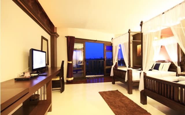 Dee Andaman Hotel - photo 3
