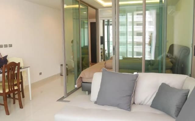 Wongamat Tower Condominium - photo 5
