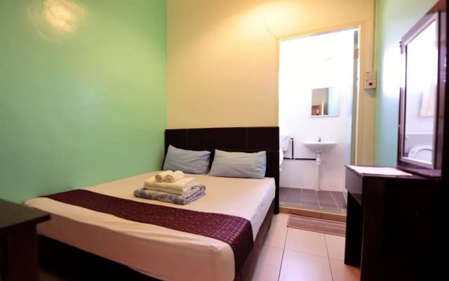 Prima B & B Hostel - photo 4