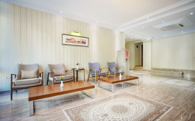 Gtm Plaza Hotel - photo 4