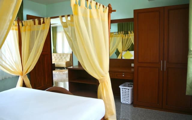 PS Thana Resort - photo 4