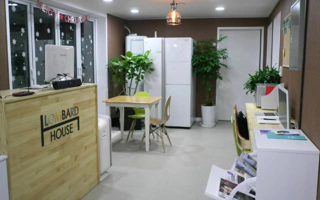 Lombard House - Hostel - photo 2