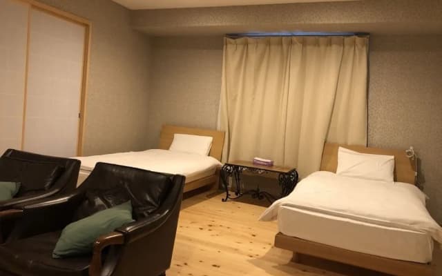 Shimanouchi Luxury Apartment - photo 3
