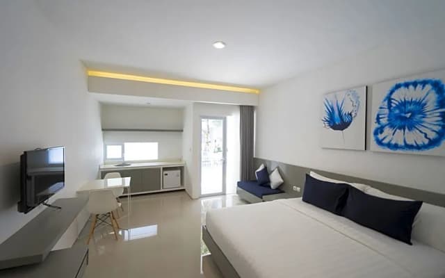 The Rooms Apartment - photo 3