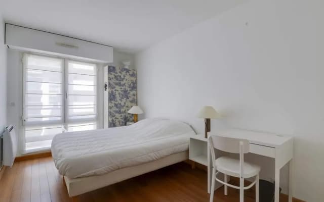 Chic and Luminous Apartment in Bastille - photo 2