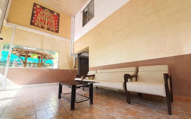 Sirikarn Apartment - photo 2