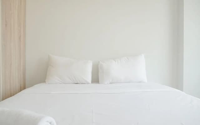 Good And Comfy 1Br (No Kitchen) At Citra Living Apartment - photo 3