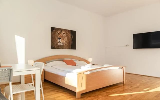 Comfortable 3BR shared Apart. - Suitable For Long Stays - photo 3