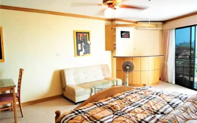 Sea View Studio at View Talay - photo 2