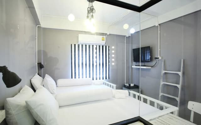 Meroom Hotel - photo 4