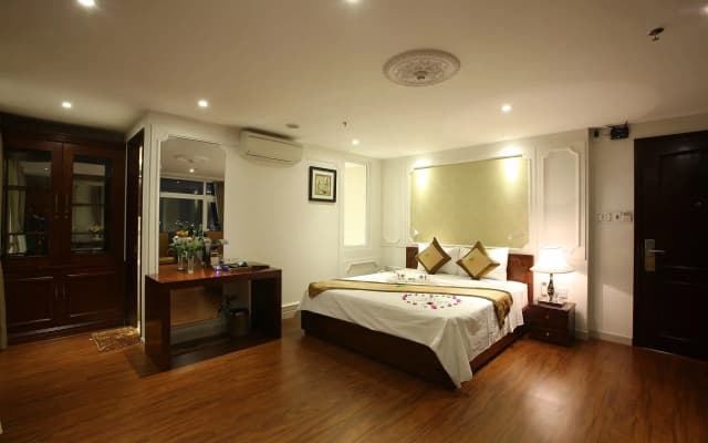 Orange Hotel - photo 3