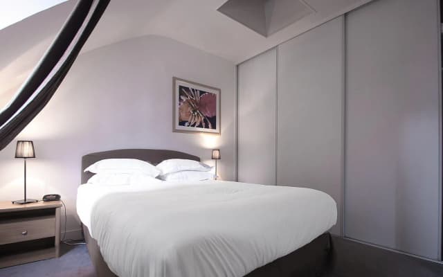 Bridgestreet Opera Apartments - photo 5