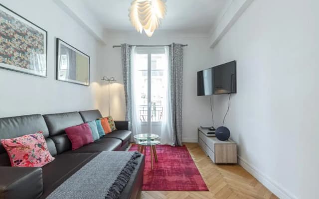 BH - CHARMANT 3 PIECES - Place Garibaldi 4 Personne - photo 4