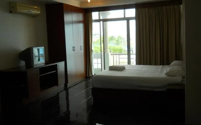 B-13 Motel - photo 3