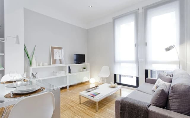 Gran Via Apartment By Flatsweethome - photo 2