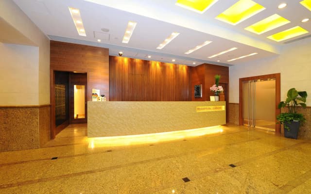 Bishop Lei International House - photo 2