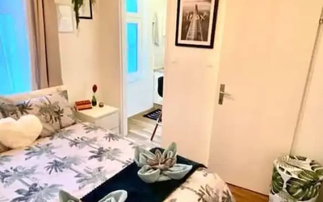 Amazonian Jungle Apartment in Vienna - photo 5