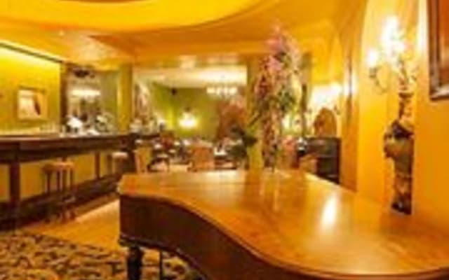 Hotel Cecilia - photo 2
