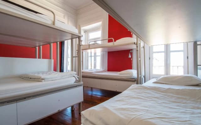 Safestay Lisbon Bairro Alto - photo 2