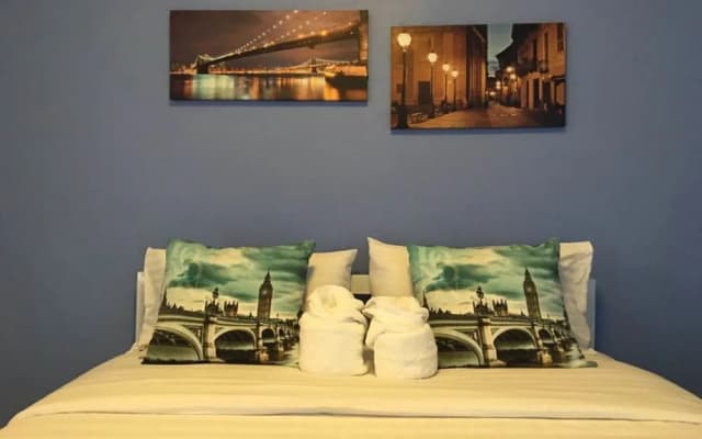 Charoenpong Apartment - photo 2