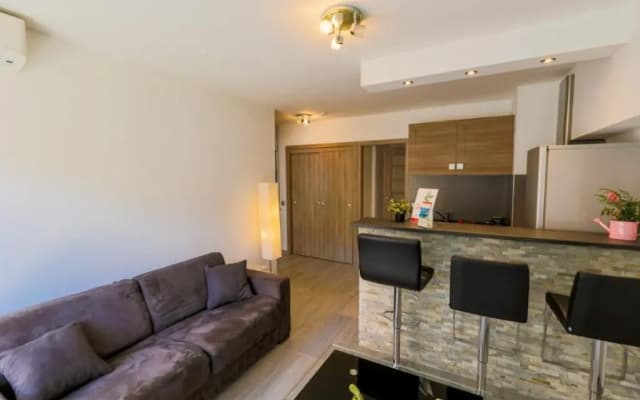 SUEDE 2 AP4208 By Riviera Holiday Homes - photo 3