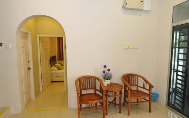 Mayton Residence - photo 2