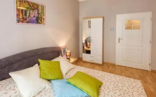 Modern Apartment Senovazne namesti 11 - photo 2