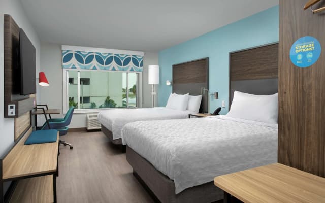 TRU by Hilton Miami Airport South Blue Lagoon, FL - photo 4