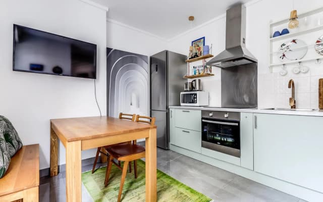 Saint Germain Des Pres - Four 1 Bd - photo 3