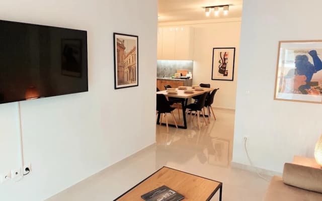 Wonderful Apartment in Acropolis - photo 3