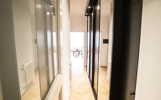 Apartment by the Old Town Square - photo 4