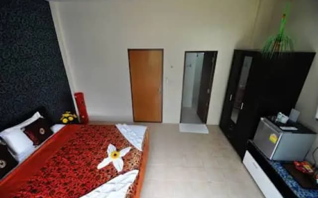 Bounty Kata Guesthouse - photo 3