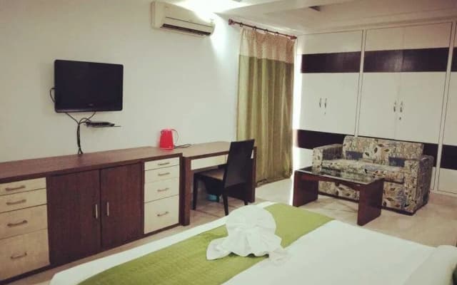 Star Inn Residency - photo 4