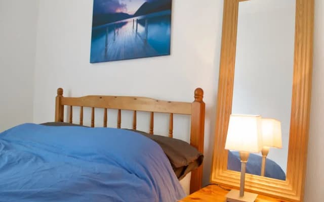 1 Bedroom Flat With Sofabed Sleeps 4 - photo 5
