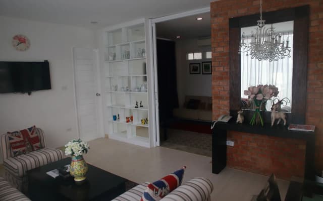 Murraya Residence - photo 2