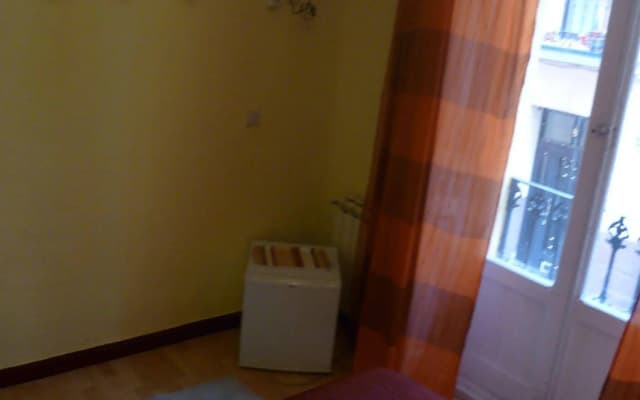 Babel Guesthouse - photo 4