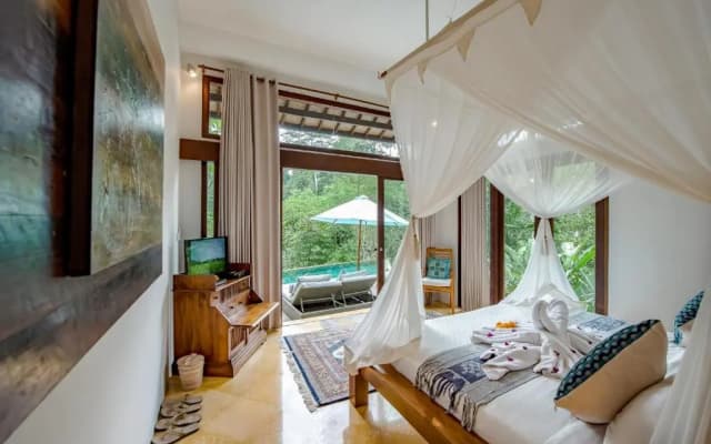 Umah Shanti Villa - photo 3