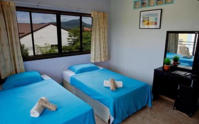Raya Guest House - photo 2