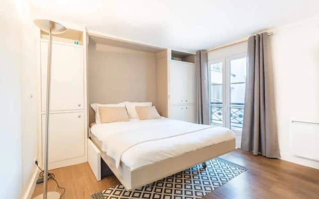 GuestReady - Designer Studio for 2 close to Louvre Museum! - photo 2
