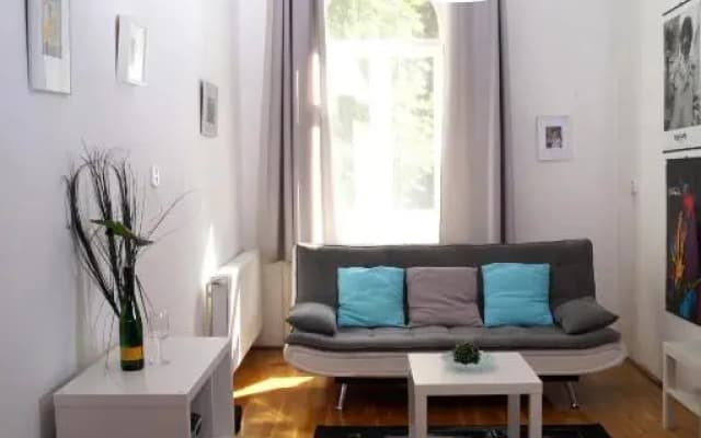BpR P6 Apartment - photo 5