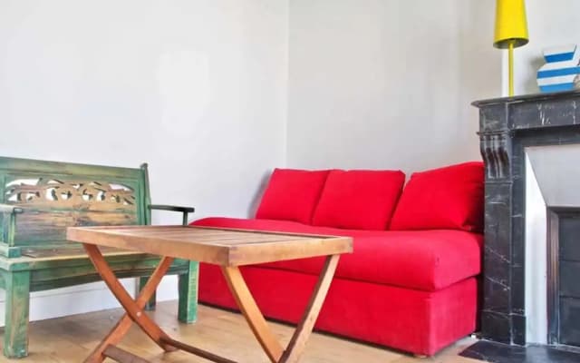 Very Nice Apartment Between Pigalle And Montmartre - photo 3